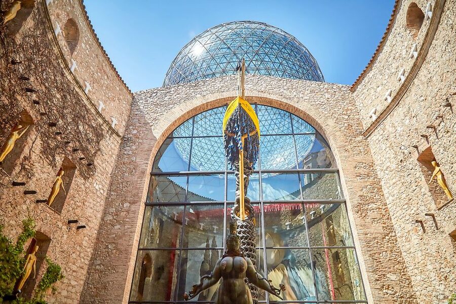 From Barcelona: Girona&Dalí Museum Day Trip with Small Group - Who should book this Girona and Dalí day trip, and who should pause