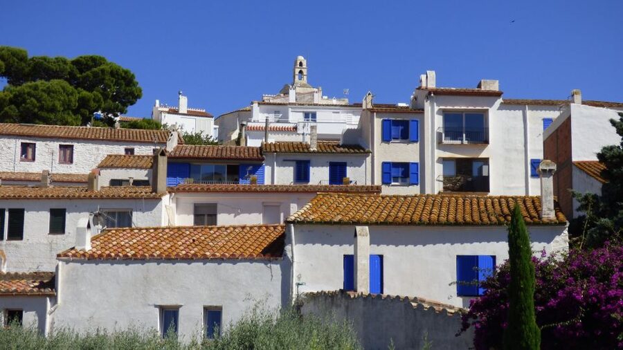 From Barcelona: Girona, Figueres, Dalí Museum, and Cadaqués - Price and Value: Why Around $70 Can Make Sense