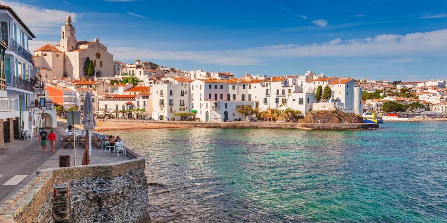 From Barcelona: Girona, Figueres, Dalí Museum, and Cadaqués - Who Should Book This Trip, and Who Might Want Another Option