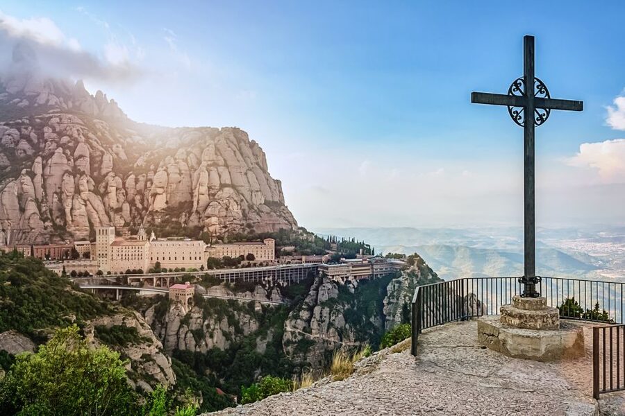 From Barcelona: Montserrat Day Trip with Optional Tickets - Key Things I’d Plan Around