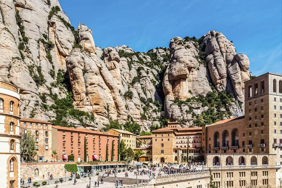 From Barcelona: Montserrat Day Trip with Optional Tickets - Guided Monastery Visit, Then Real Time to Roam