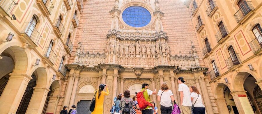 From Barcelona: Montserrat Monastery & Scenic Mountain Hike - Key things I’d zero in on