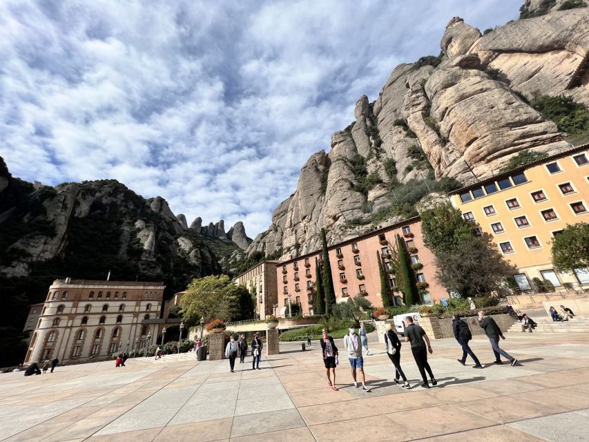 From Barcelona: Montserrat Private Day Trip With Pickup - How the Free Time Works Once You Are Up There
