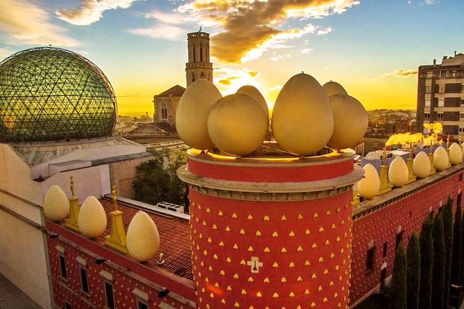 From Barcelona: Private Girona and Figueres with Dali Museum Tour - 8:30 am hotel pickup and a day that moves smoothly