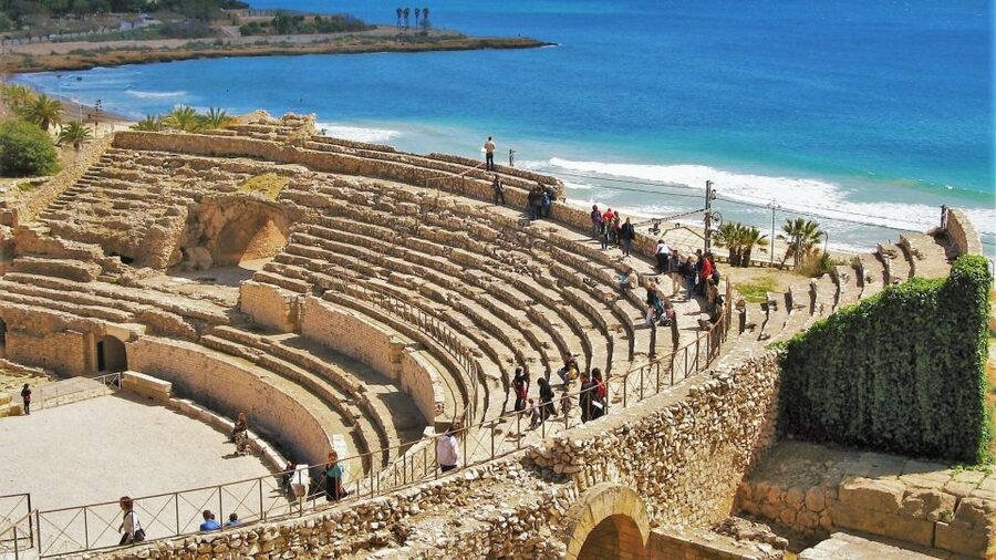 From Barcelona: Private Half-Day Tarragona Tour with Pickup - Logistics: meeting your guide and keeping the morning smooth