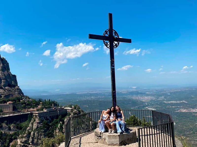 From Barcelona: Private Montserrat Guided Tour - Quick hits you should know