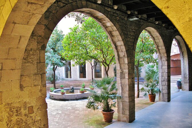 Full-Day Barcelona Tour by Sidecar Motorcycle - Gaudi and UNESCO stops: the best way to see them without burning the day