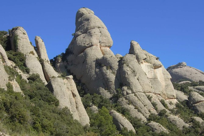 Full-day Guided Rock Climbing Trip in Montserrat, Barcelona - Meeting in Monistrol de Montserrat, Then Getting to the Right Crag