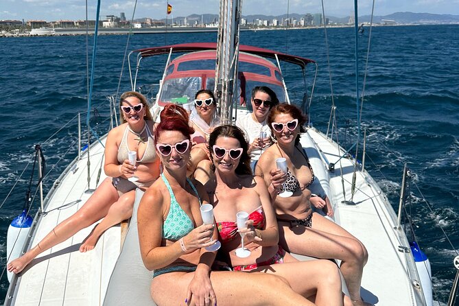 Full Day Private Sailboat in Barcelona - 6 Hours - Who this sail is best for, and who might want to choose something else