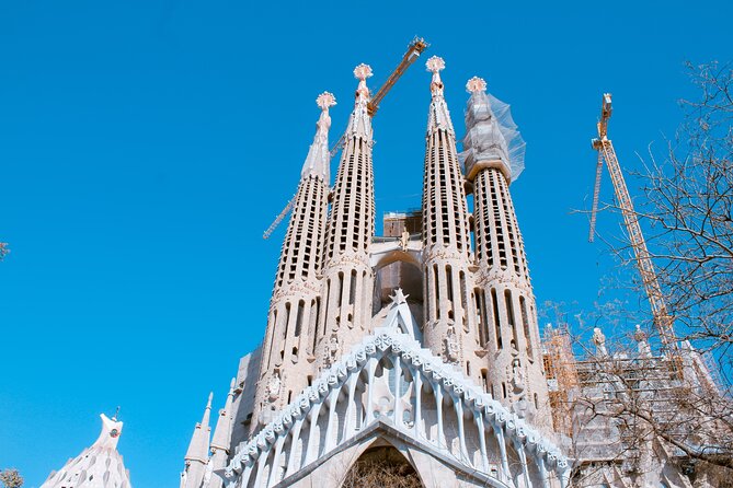Gaudi and La Sagrada Familia Exterior Self-Guided Audio Tour - FAQ