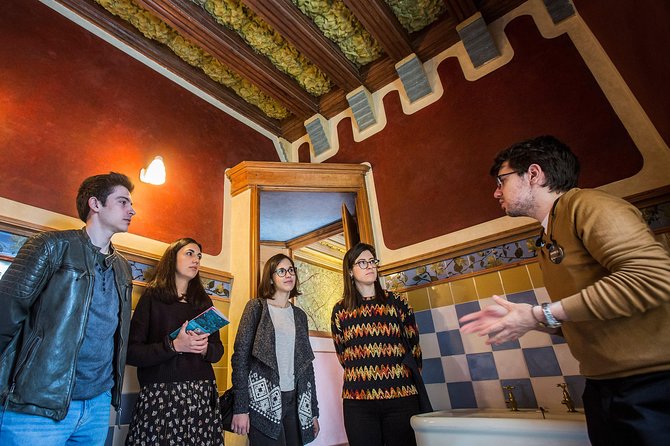 Gaudi´s Casa Vicens Guided Tour - Photo ops, gift shop time, and how to not turn this into shopping