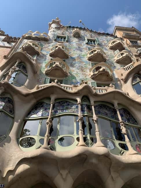 Gaudi's legacy.Exclusive tour to Park Güell & Casa Batlló - Who should book this Gaudí tour, and who might not love it