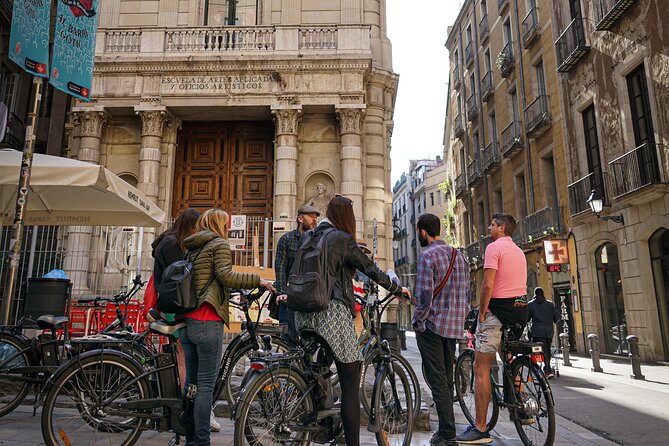 Gaudi UNESCO Highlights Small Group Bike Tour - From Ocean Bikes to Parc de la Ciutadella, your easy warm-up