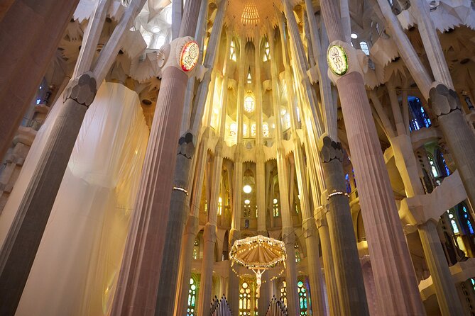 Gaudis Sunset Sagrada Familia and Parc Güell Guided English Tour - Who Should Book This Tour (and Who Might Prefer Something Else)