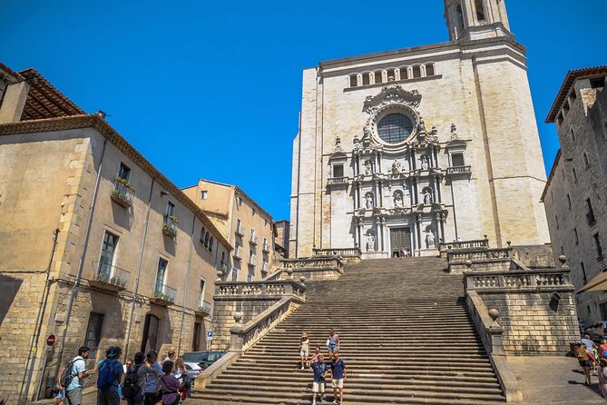Girona and Costa Brava Private Day Trip from Barcelona - From Barcelona to Girona, with hotel pickup that actually helps