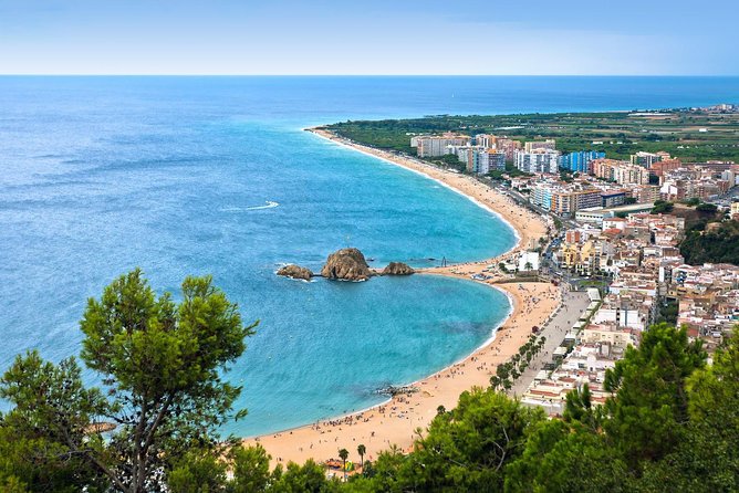 Girona and Costa Brava Private Tour with Pick-up from Barcelona - El Call Jewish Quarter: Small Streets, Big Stories You Can Actually Remember