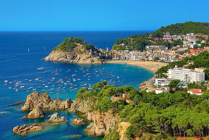 Girona and Costa Brava Private Tour with Pick-up from Barcelona - Far de Sant Sebastià: The Lighthouse Finale Over Llafranc