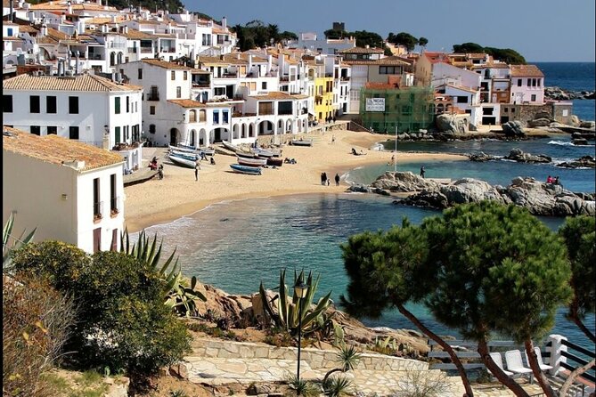 Girona, Costa Brava and Medieval Village from Barcelona - How Much Walking and Photo Time to Plan For