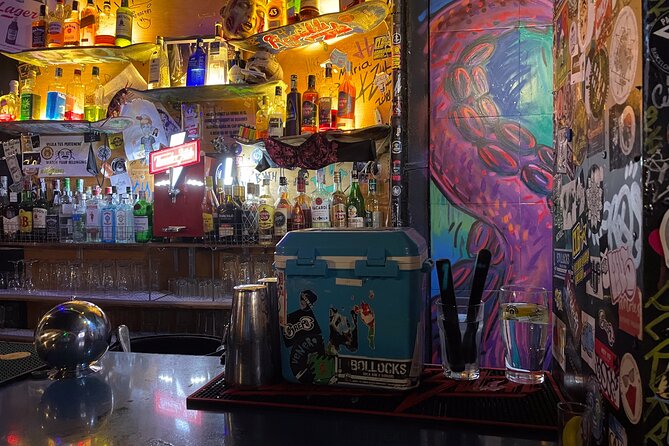 Go out like a local, pub Crawl / Tour in Raval - Barcelona - Price and time: does $32.51 make sense