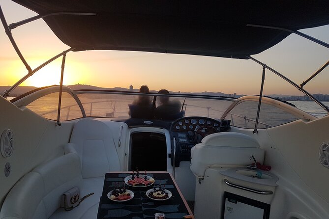 Gobbi Yacht Rental in Barcelona 9 Pax 2/4/8hs - Snorkeling and Swimming at Cala Montgat or Near Hotel W