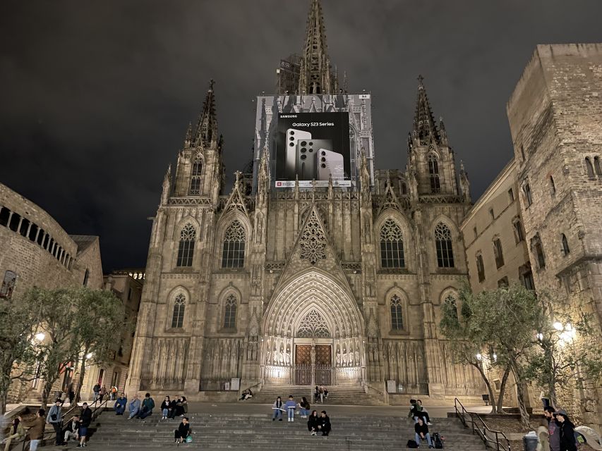 Gothic Quarter and Old City - How a 2-Hour Sunset Walk Makes Barcelona’s Old City Click
