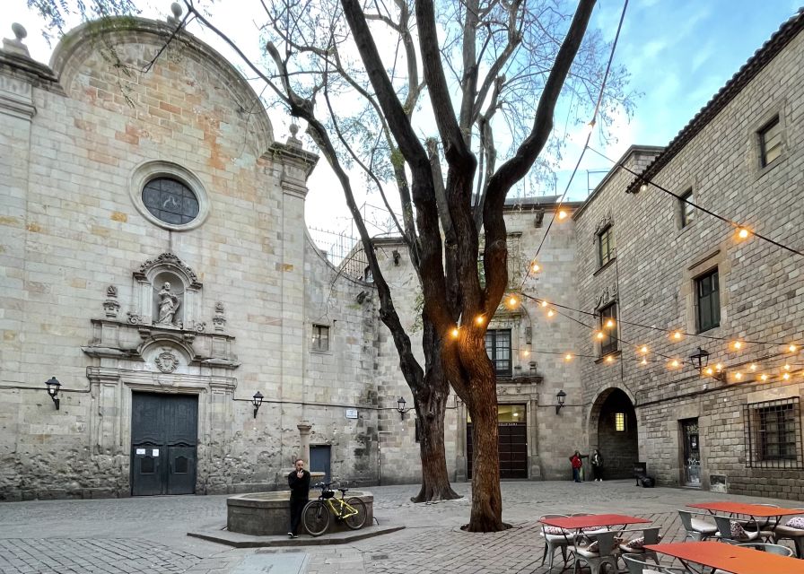 Gothic Quarter and Old City - Starting Near Font de Canaletes, Then Getting Oriented Fast