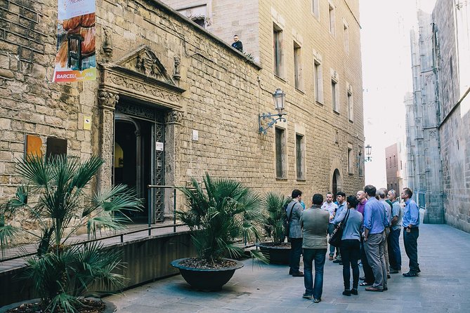 Gothic Quarter Insights & Tapas Experience - Gothic Quarter in 150 minutes, without the overwhelm