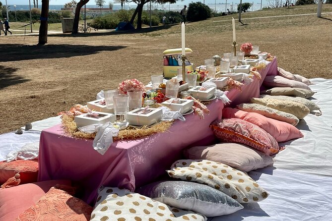 Group / Hen Party Picnic - How the timing and “2-hour flow” usually plays out
