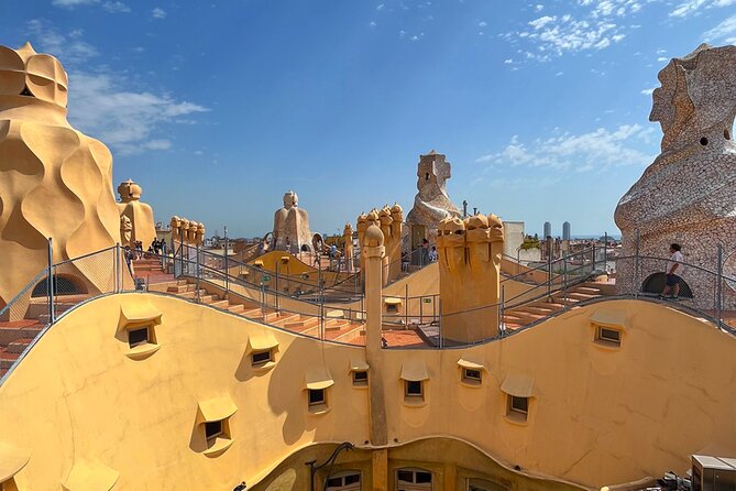 Guided private morning tour of La Pedrera with Casa Batlló ticket - La Pedrera with your guide: what you actually get from the time