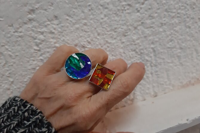 Guided Tiffany Jewellery Workshop in Barcelona 2 Hours - Your Hands-On Workshop: How the Tiffany Trencadís Jewelry Comes Together