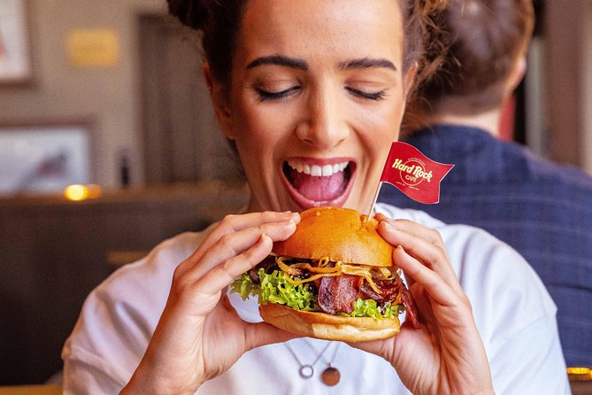 Hard Rock Cafe Barcelona with Set Lunch or Dinner - The rock-and-roll walkthrough you can do before your food arrives