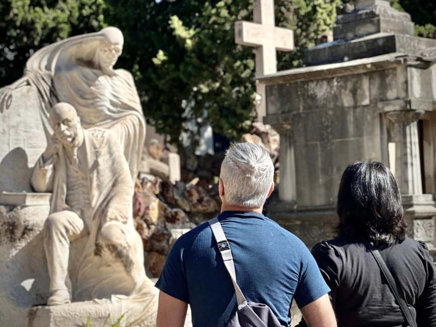 Hidden Barcelona: Montjuïc Cemetery Walking Tour - Key things you will notice on this Montjuïc Cemetery walk