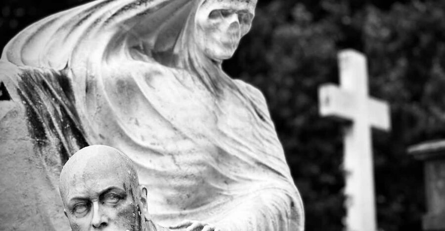 Hidden Barcelona: Montjuïc Cemetery Walking Tour - Who this tour is best for, and who should skip it