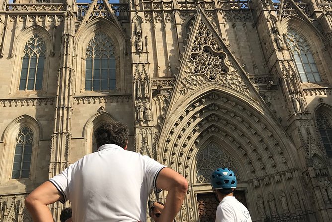 Historical Barcelona E-bike Guided Tour - Casa Mila (La Pedrera) and Casa de les Punxes: modernist facades with extra ticket planning