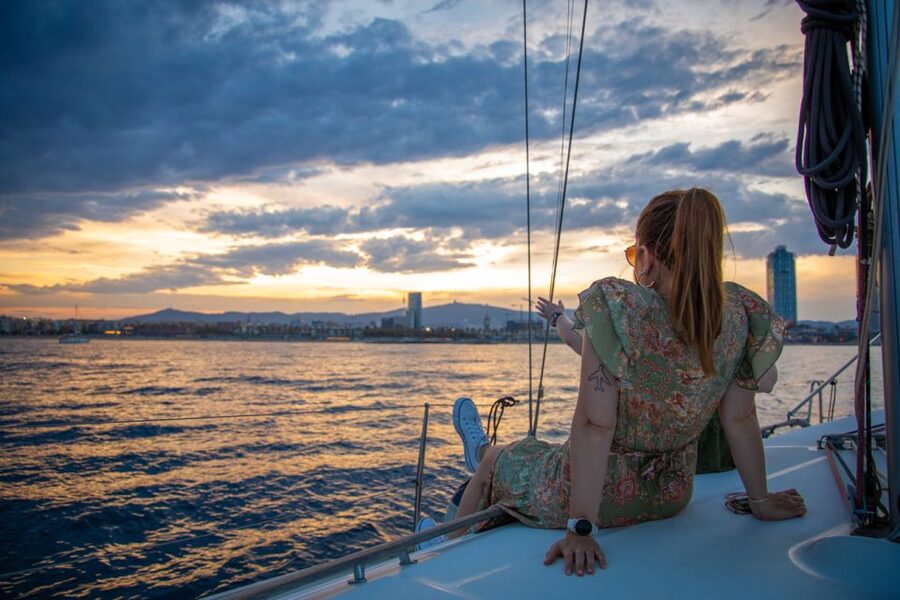 Hot Air Ballooning & Sailing Adventure from Barcelona - Snorkeling And SUP: What’s Included When You Hit the Water