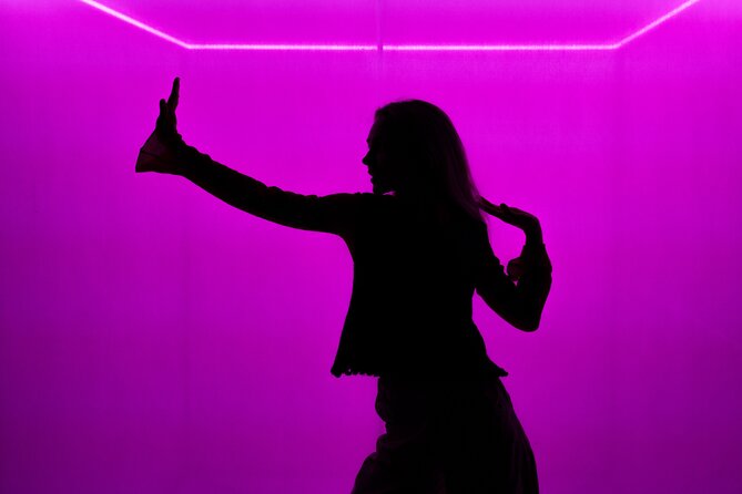 IKONO Barcelona: Immersive Experience - Arena Shopping Center Location and How to Find It Fast