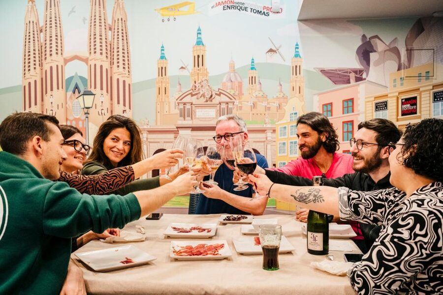 Jamón Experience Masterclass: Ultimate Ham & Cava Tasting - Who should book this jamón masterclass, and who should skip