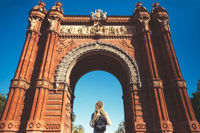 Kickstart Barcelona Private Tour. City Highlights for newcomers - Why this Barcelona highlights walk makes sense on day one