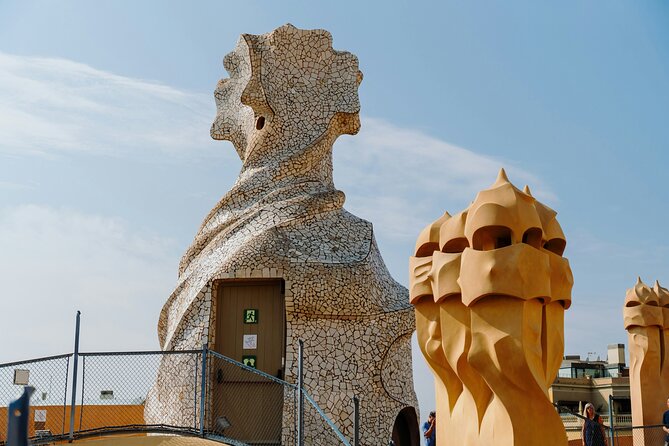 La Pedrera Skip-the-Line Local Guided Tour: Beyond the Postcard - Practical tips that will make your visit smoother