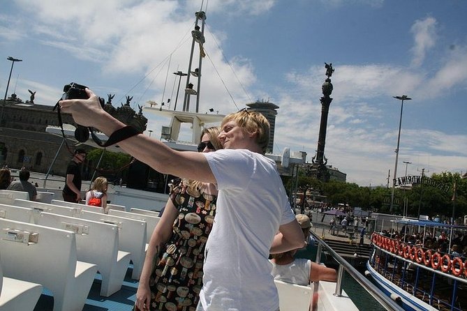 Las Golondrinas Barcelona 40-min Boat Tour - Value at about $9.46: when this is a smart buy