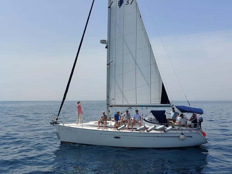 Let your Dream set Sail with Cava - Getting to the boat: Moll de Xaloc and smooth dock timing