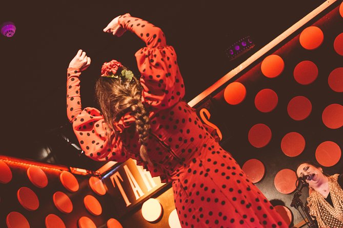 Los Tarantos Barcelona Flamenco Show Ticket - Los Tarantos in Plaça Reial, Gothic Quarter: an easy night out