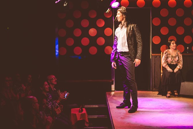 Los Tarantos Barcelona Flamenco Show Ticket - Venue comfort, style expectations, and practical room notes