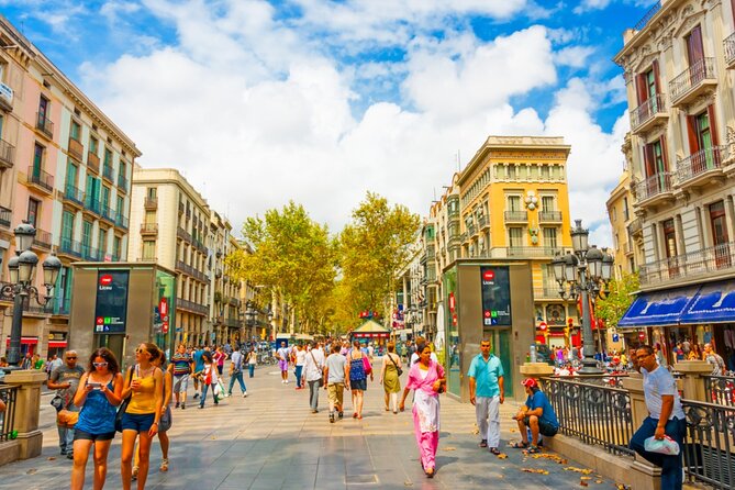 Love in the Gothic Quarter Barcelona: Self-Guided Romantic Walk - Palau de la Generalitat de Catalunya: the checkpoint you’ll remember