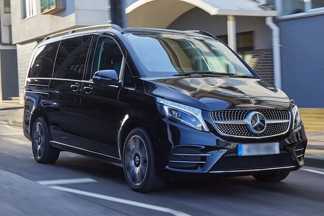 Luxury Van Departure from Barcelona to Barcelona Airport BCN - Hotel pickup and meet-and-greet, done in plain language