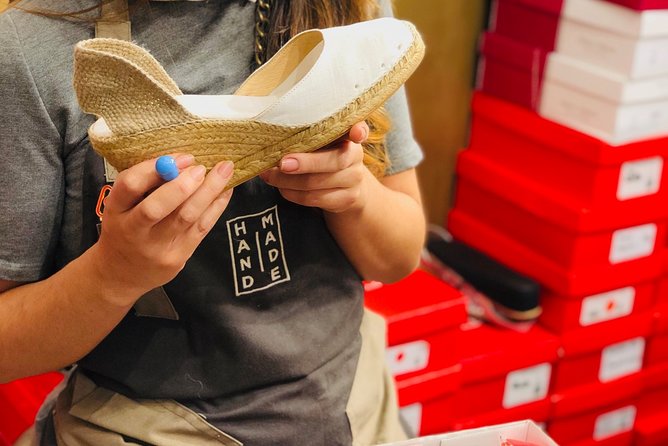 Make Authentic Espadrilles in Barcelona - Where This Works Best: Who Should Book It?