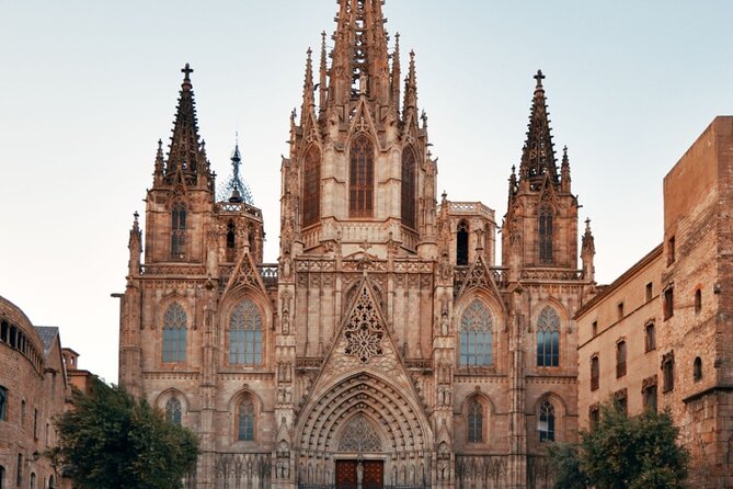 Max 6 People Full-Day Tour Barcelona, Sagrada Familia, Parc Guell - Meeting Point and Start Time: Get Your Morning Right