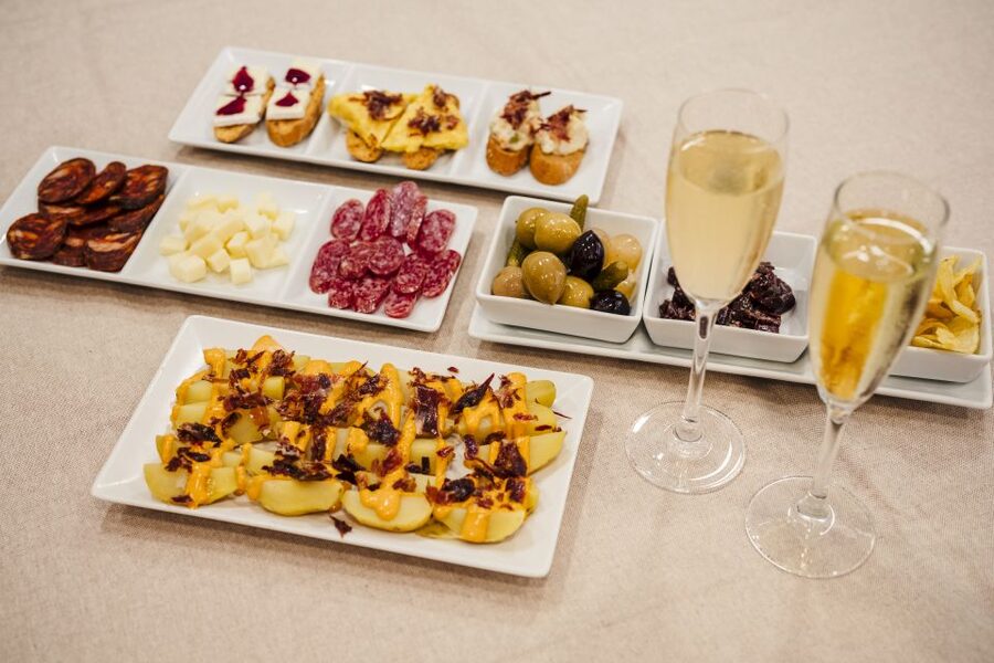 Menú Tapas - Spanish Tastes near Sagrada Familia - Key takeaways before you go