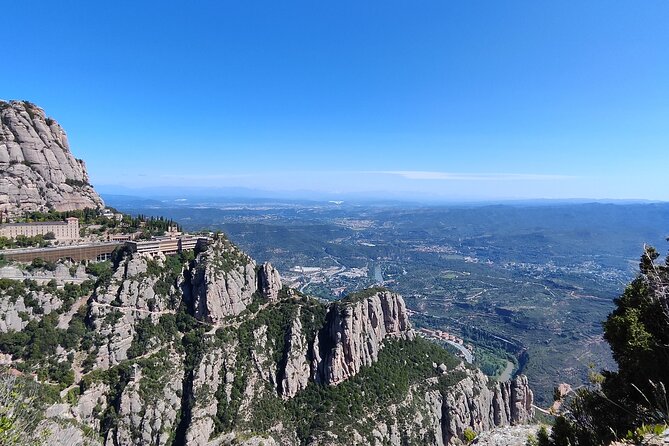 Montserrat Early Morning Skip-the-Hussle Half Day from Barcelona - Return to Barcelona, and Using the Rest of Your Day Well