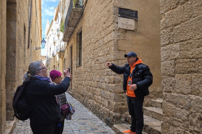 Montserrat, Girona & Costa Brava Small Group Tour with Pick-up - Girona old town on foot: medieval streets, the Jewish Quarter, and movie spotting